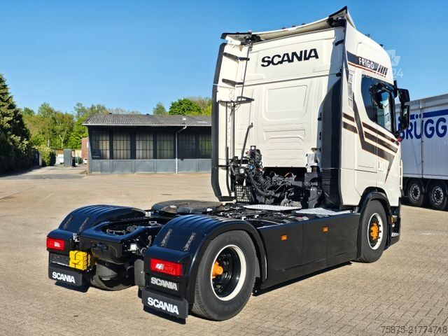 Standard dragbil SCANIA S 540 *FULL AIR *Vollspoiler  *LED * Ledersitze