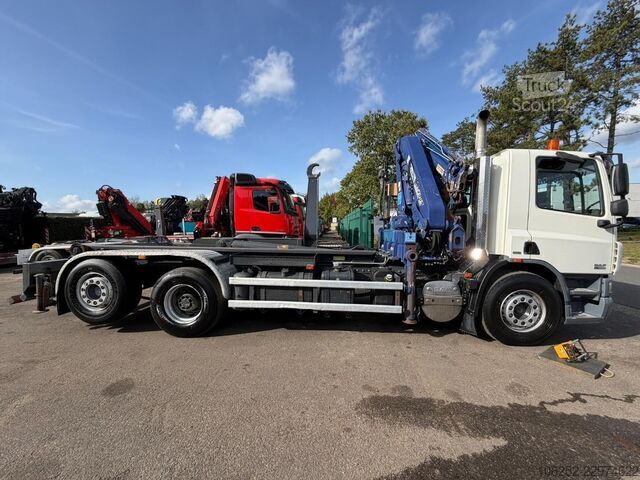 Sistema a braccio con gancio DAF CF 75.310 6X2 HOOKIFT + CRANE COPMA C1930/4 + J...