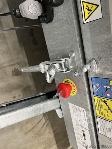 Самоскид Böckmann DK-AL 3718/35 P Blechaufsatz Dreiseitenkipper