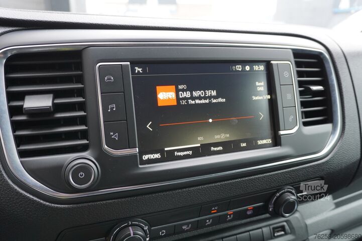 Furgonetă Opel Vivaro 2.0 CDTI 144PK L2 EURO 6 - Airco - Navi ...