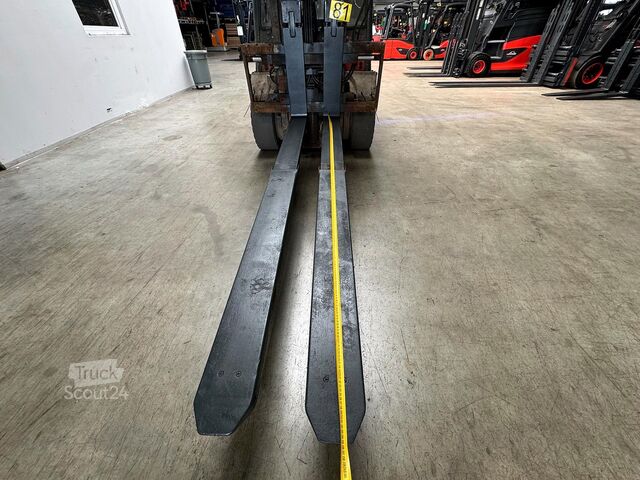 Hydrauliset teleskooppipiikit Linde 3.000 kg