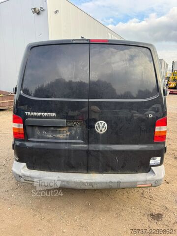 Volkswagen Transporter **CHŁODNIA – USZKODZONY SILNIK** VW Transporter **FRIGO-ENGINE BROKEN**