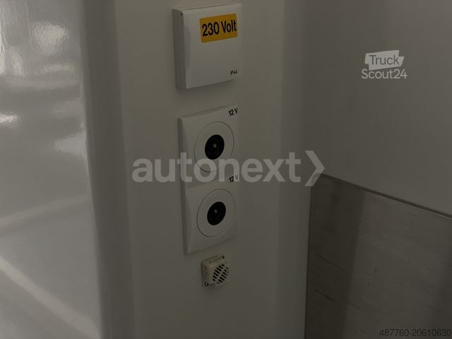 Feuerwehrfahrzeug FORD Transit 350 L3H2 Aut.*KTW/RTW* Liege+Trage+Kamer