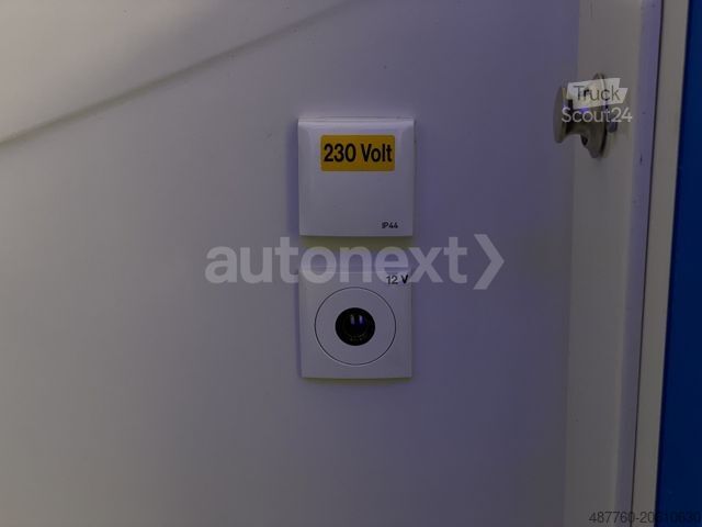 Feuerwehrfahrzeug FORD Transit 350 L3H2 Aut.*KTW/RTW* Liege+Trage+Kamer