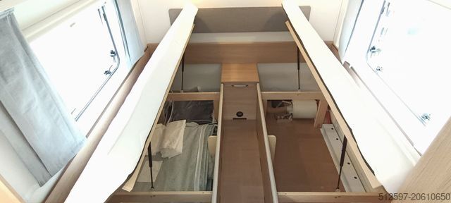 Caravan LMC Sassino 460 E ATC, Vorzelt