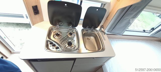 Caravan LMC Sassino 460 E ATC, Vorzelt