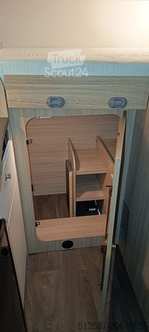 Autorulotă semi-integrată SUNLIGHT Adventure V 60 SAT/TV, Navi, RFK, Markise, FT