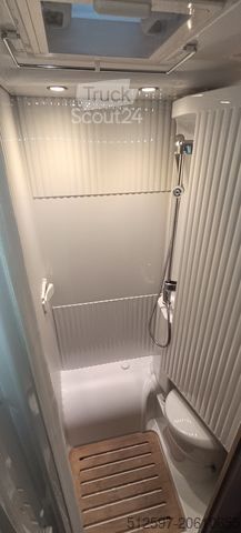 Autorulotă semi-integrată SUNLIGHT Adventure V 60 SAT/TV, Navi, RFK, Markise, FT