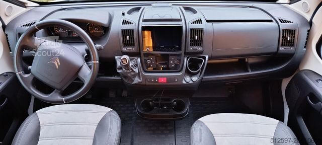 Autorulotă semi-integrată SUNLIGHT Adventure V 60 SAT/TV, Navi, RFK, Markise, FT