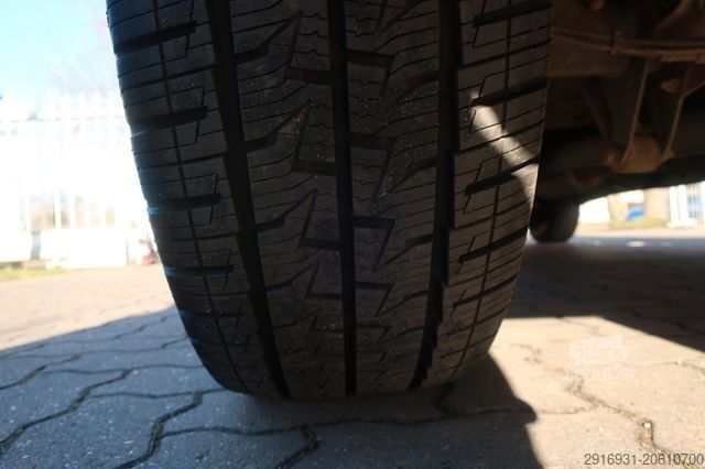 Furgoneta de caja alta MERCEDES-BENZ Sprinter II Kasten 313 CDI/Klima/AHK/FN: 195