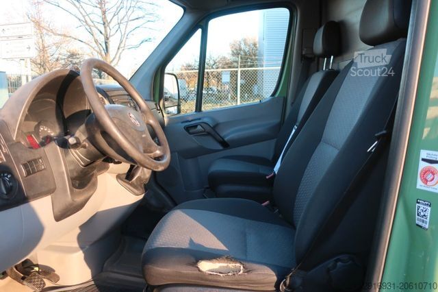 Фургон с высокой крышей VOLKSWAGEN Crafter Kasten 35 mittel L2H2/Klima/AHK/FN: 237