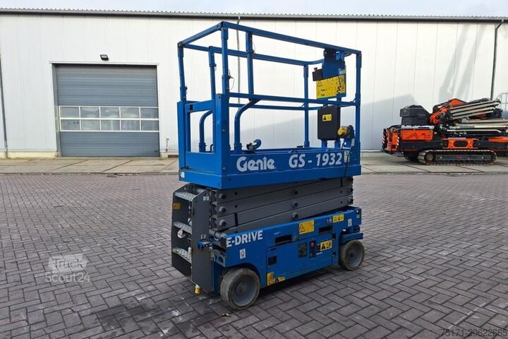 Pont élévateur à ciseaux Genie GS1932 E-Drive Several In Stock, 8m Working Height