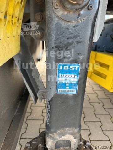 Открытый полуприцеп с тентом SCHMITZ CARGOBULL SCB S3T*standard*Lift*TÜV*Palettenkasten*