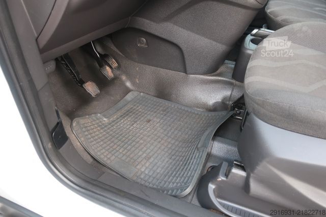 Фургон-панель FORD Transit Connect 1. Hand / Klima / FN: 95