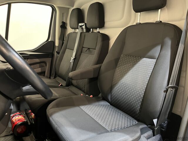 Umpikorja-auto Ford Transit Custom 300 2.0 TDCI L1H1 Trend 130 PK S...