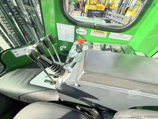 Fireveis truck Combilift C3000 DIESEL DUPLEX WIDE-POSITIONER