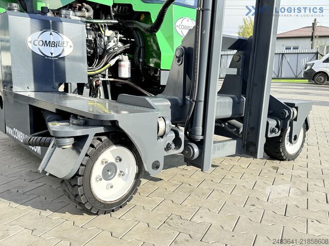 Fireveis truck Combilift C3000 DIESEL DUPLEX WIDE-POSITIONER