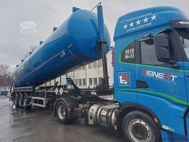 камион за опасни материали Iveco Iveco-Magirus AS440ST/P LNG