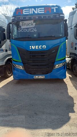 стандартен влекач на CNG Iveco Iveco-Magirus AS440ST/P CNG