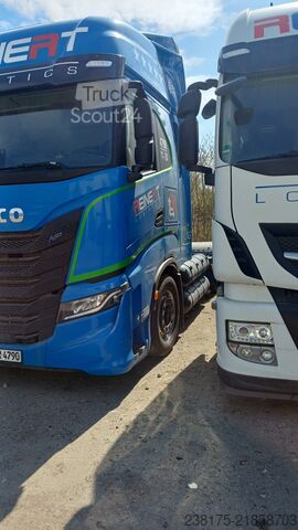стандартен влекач на CNG Iveco Iveco-Magirus AS440ST/P CNG