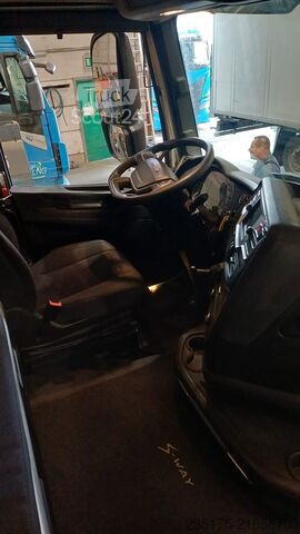 стандартен влекач на CNG Iveco Iveco-Magirus AS440ST/P CNG