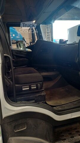 стандартен влекач на CNG Iveco Iveco-Magirus AS440ST/P CNG
