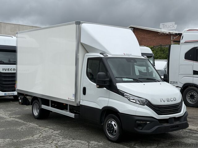 Fourgon tôlé Iveco daily 35-160