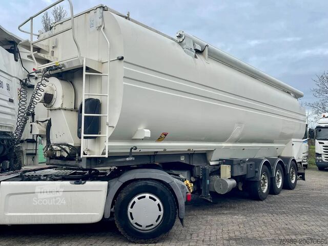 Silo Desot TSCI AUGER, HATZ diesel, SAF AXLES