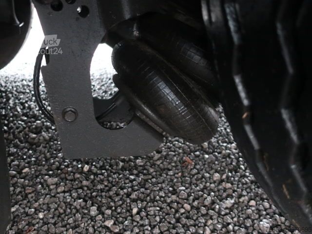 Åpen semitrailer med presenning Berger SAPL 24 Coil Liftachse ultra light 5.560g