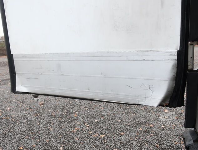 Kylsläpvagn Schmitz SKO 24 Liftachse P-Kasten Carrier Vector 1950