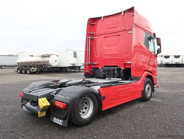Standarta vilcējs DAF XG+ 530 FT Standklima Intarder Navigation