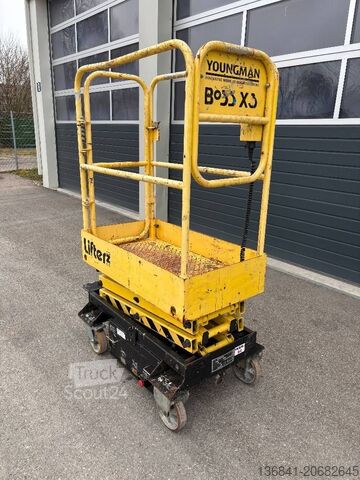 Makaslı kaldırma Boss 4,55m Arbeitsbühne Personenlift, BJ 2013