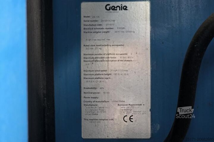 Leddelt teleskopisk arbejdsplatform Genie ZX135/70 Diesel, 4x4x4 Drive, 43m Lifting Height,