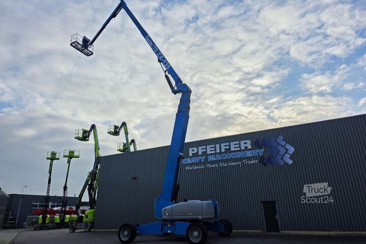 Leddelt teleskopisk arbejdsplatform Genie ZX135/70 Diesel, 4x4x4 Drive, 43m Lifting Height,