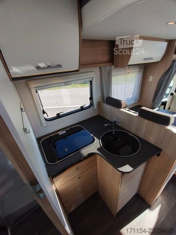 Daļēji integrēta kemperis SUNLIGHT T 69 S, Quensbett, SAT, Hubbett, Navi,1 Hand
