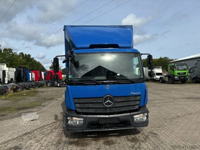 Transportador con plataforma y toldo MERCEDES-BENZ Atego 818 2-Sitz Plane
