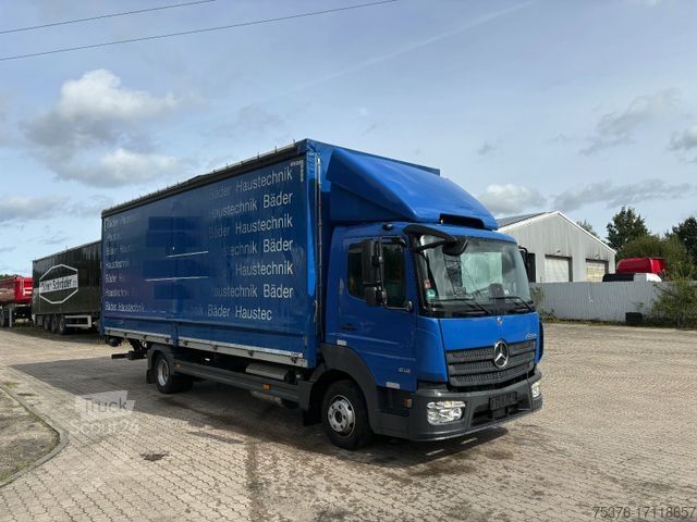 Transportador con plataforma y toldo MERCEDES-BENZ Atego 818 2-Sitz Plane