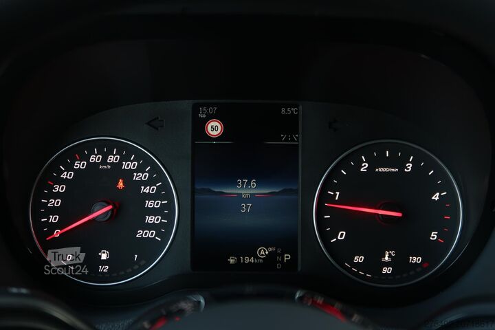 High-roof van Mercedes-Benz Sprinter 519 CDI L2H1 AUT/ N2/ 5T/ ACC/ CAMERA/...