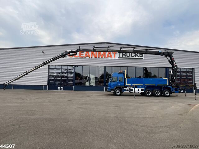 Vrachtwagen met kraan Volvo FMX 450 8x4 Hiab 63 Tonmeter laadkraan + Fly-Jib