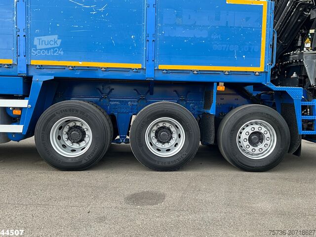 Vrachtwagen met kraan Volvo FMX 450 8x4 Hiab 63 Tonmeter laadkraan + Fly-Jib