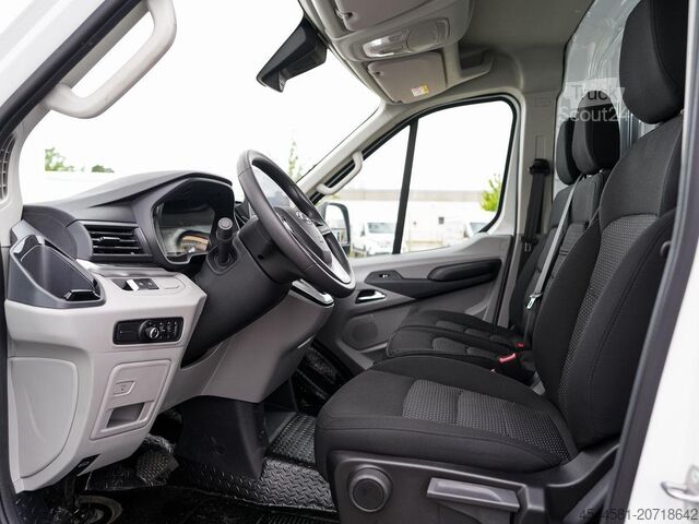 Minibus Maxus eDeliver 9 L3 H2 52 kW/h + Doppelschiebetür