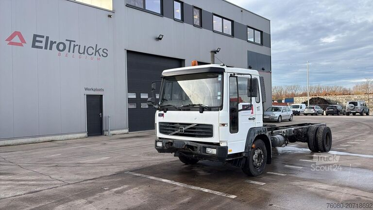 Chassis cabine Volvo FL 220 (BELGIAN TRUCK / CAMION BELGE / MANUAL G...
