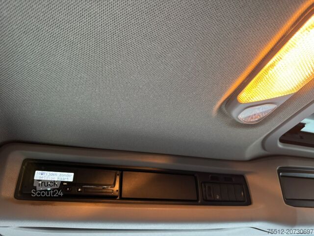 Koffer Scania P250 / 416.000..KM! / Tail Lift / TUV: 9-2026 /...