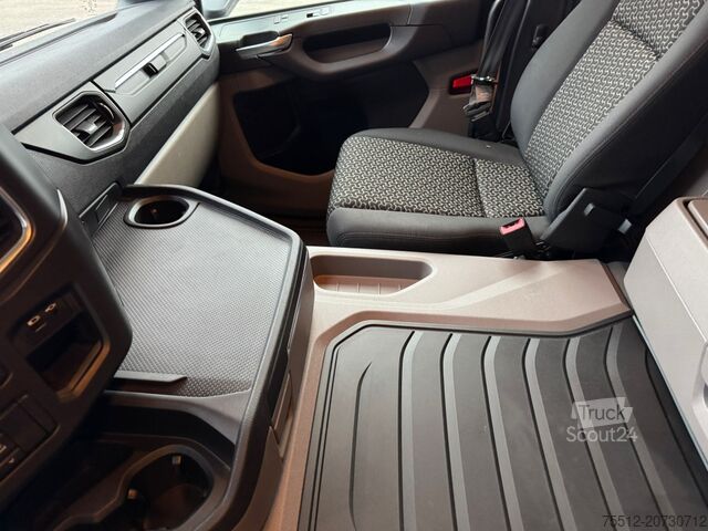 Schiebeplane Scania P250 / 416.000..KM! / Tail Lift / TUV: 9-2026 /...