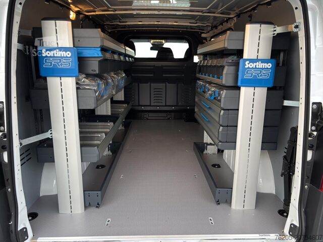 Furgoneta Mercedes-Benz Vito 116 CDI Kasten Klima,AHK, Sortimo-Ausbau