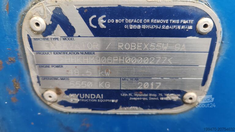 Koparka samojezdna Hyundai R55W-9A with 3 excavator buckets