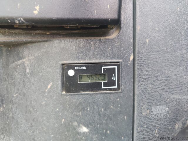 Koparka samojezdna Hyundai R55W-9A with 3 excavator buckets