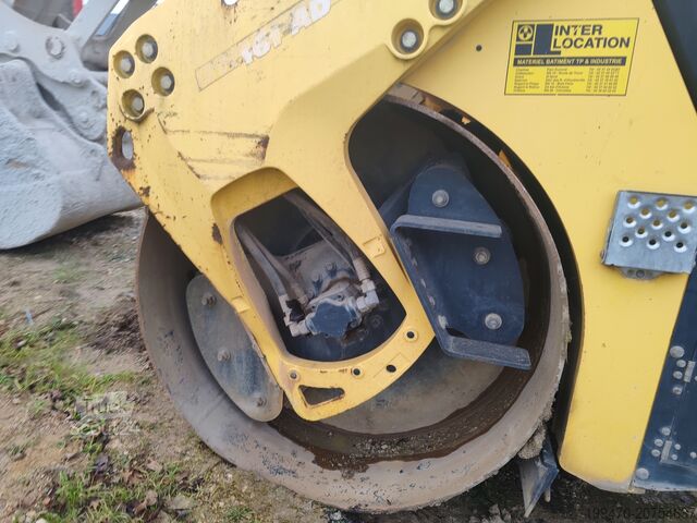 Tandem valjak Bomag BW 161 AD-4