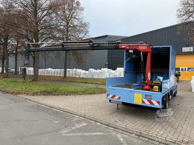 Mobilā celtņa kravas automašīna VW CRAFTER - 133TKm - DoKa - Fassi Micro 20