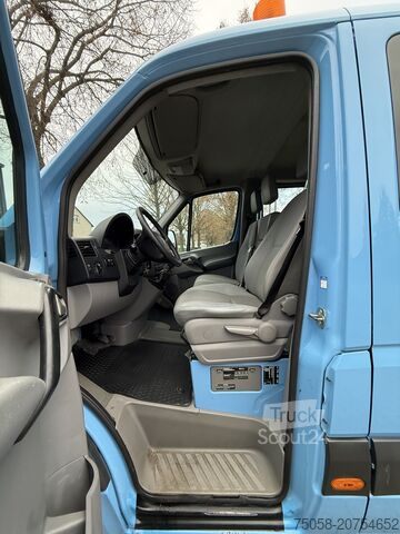 Mobilā celtņa kravas automašīna VW CRAFTER - 133TKm - DoKa - Fassi Micro 20